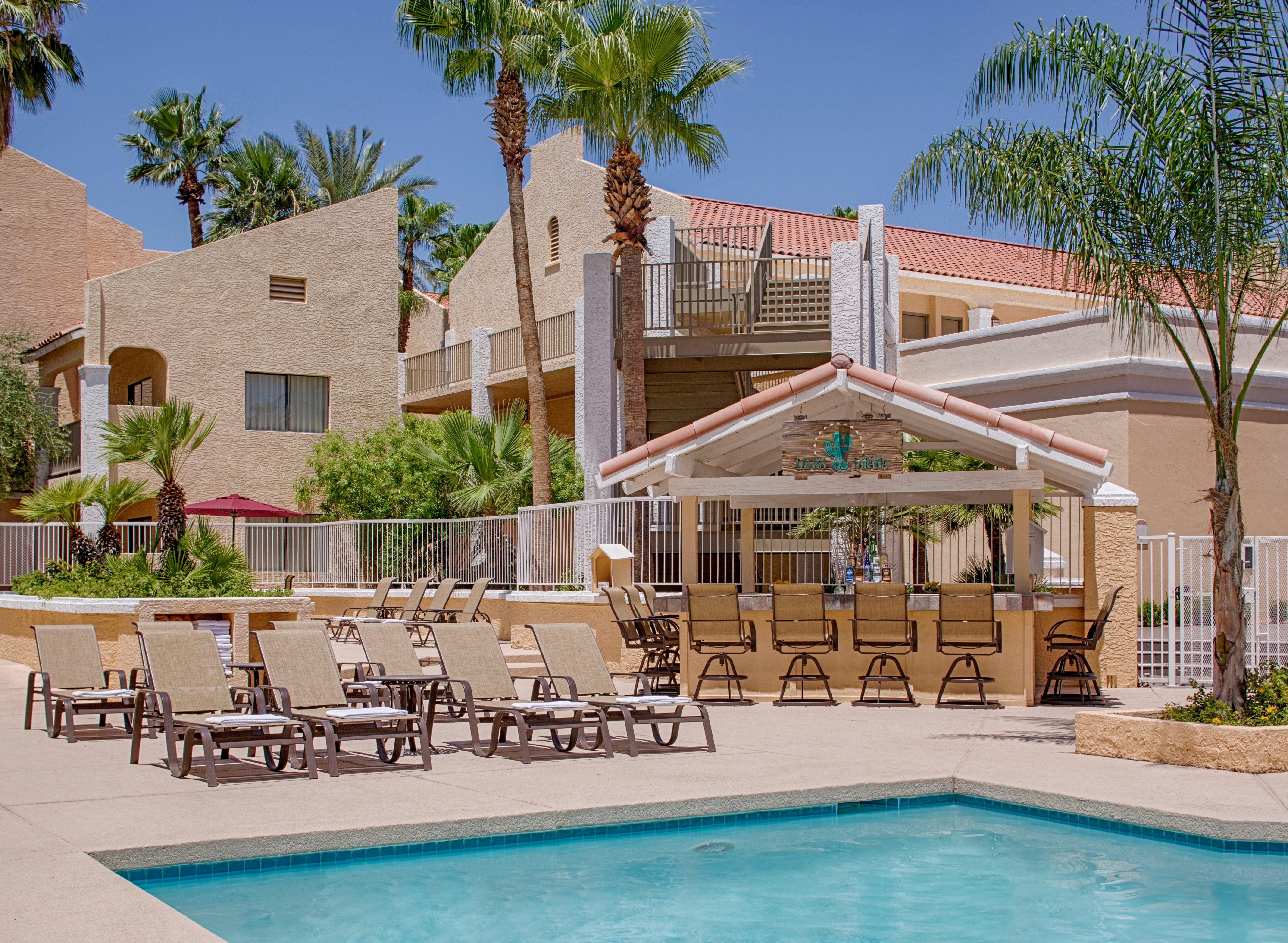 Crowne Plaza Phoenix - Chandler Golf Resort By Ihg Exterior photo